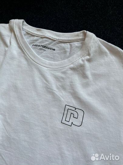 Футболка сотрудника Paco Rabbane