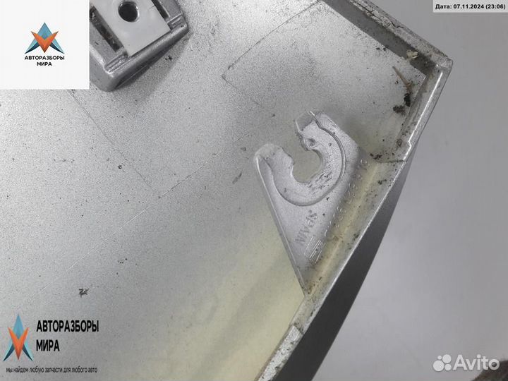 Накладка двери (крышки) багажника seat Ibiza 3