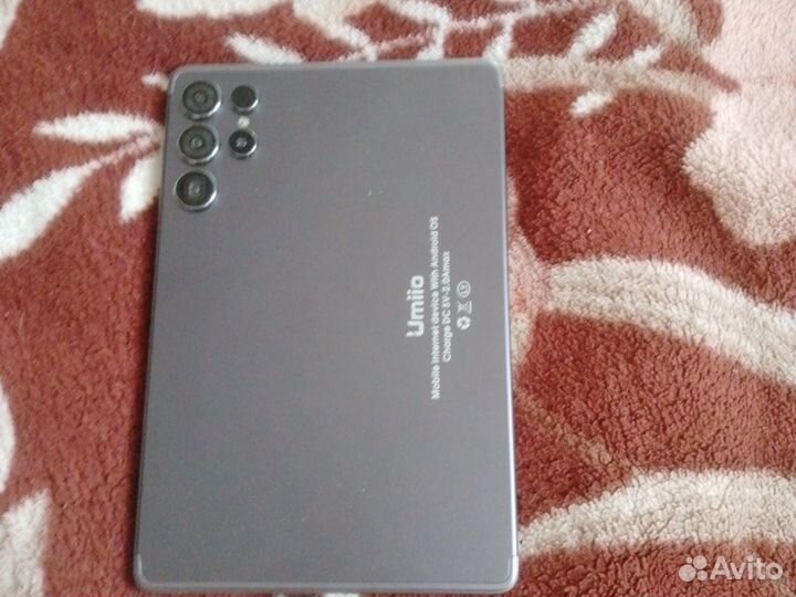 Планшет с клавиатурой и сим