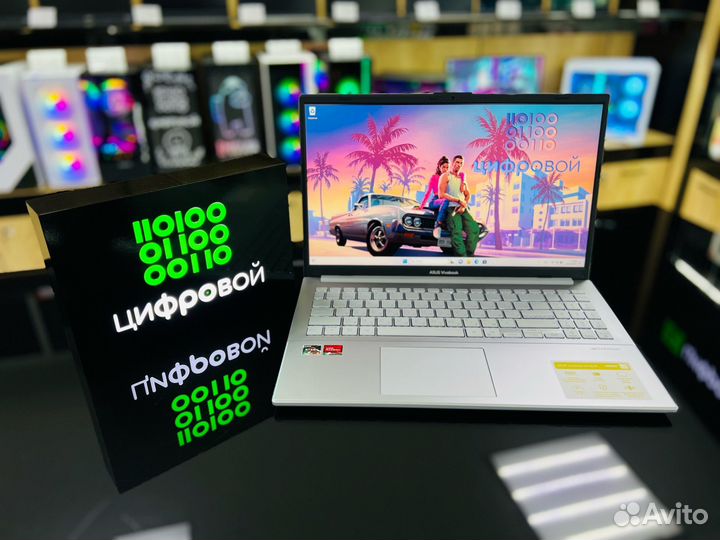 Новый мощный ноутбук Asus R5 7520U/DDR5-8/SSD-512