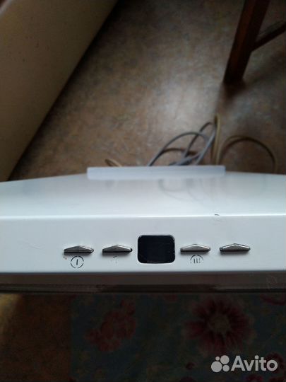 Вытяжка для кухни на запчасти