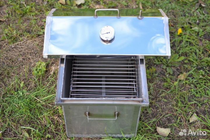 Коптильни разные в подарок