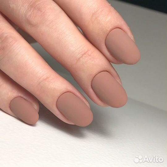 Мастер маникюра и педикюра