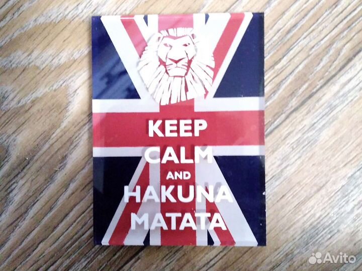 Магниты на холодильник из разных стран