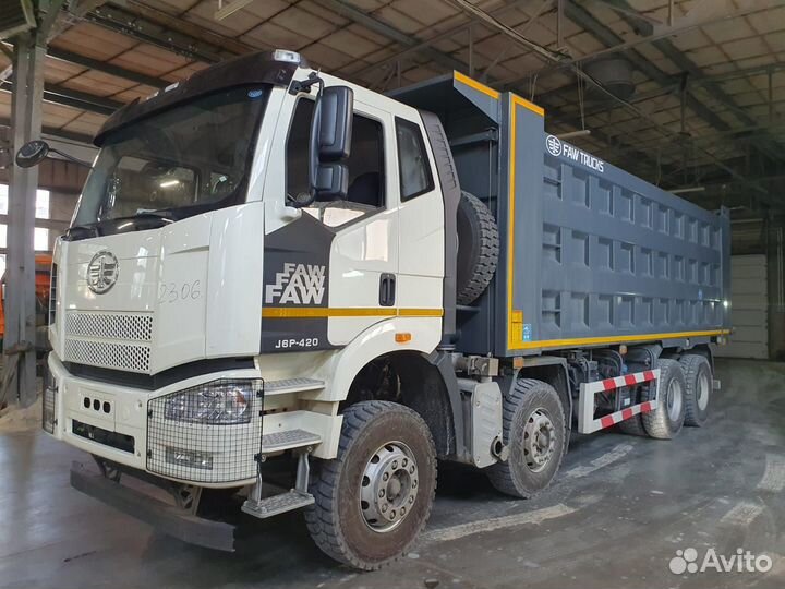 FAW J6 CA3310P66K23T4E5, 2023