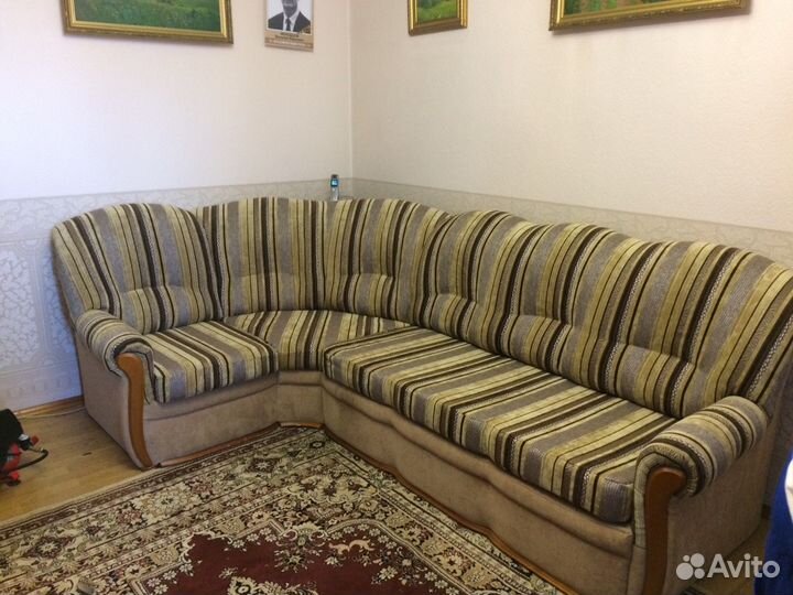 Ремонт и обивка мягкой мебели на дому у заказчика