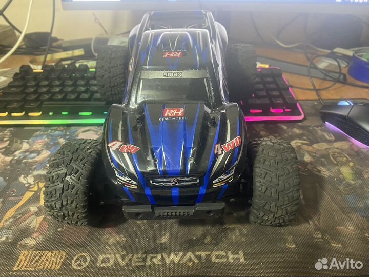 Машина на радиоуправлении 1:16 remo hobby smax