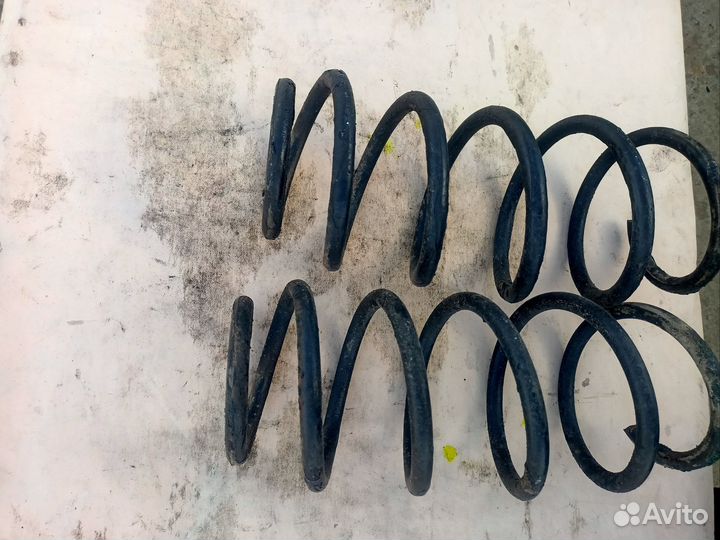Пружины передние Opel Astra H
