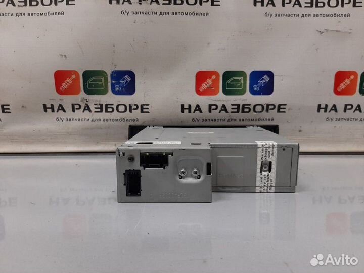 Магнитола Audi Q7 4LB 4.2 2006