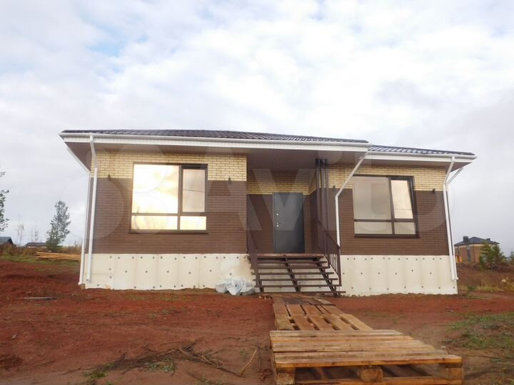 Коттедж 97,4 м² на участке 9,6 сот.