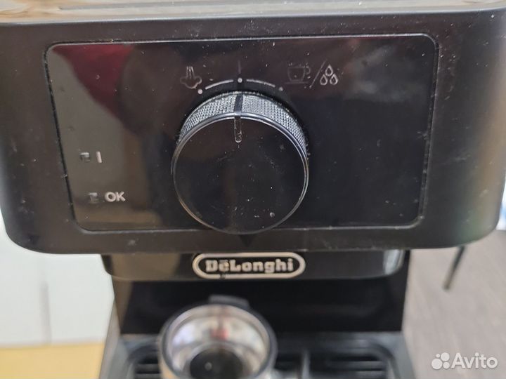 Кофеварка рожковая De'Longhi Stilosa EC230.BK