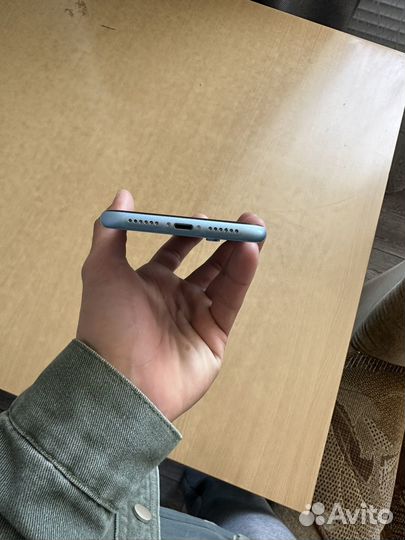 iPhone Xr, 128 ГБ