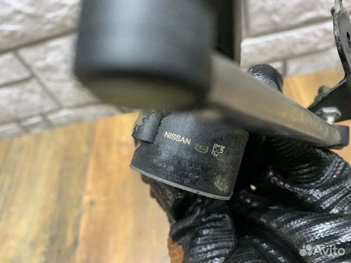 Infiniti Q50 Датчик регулировки дорож. просвета