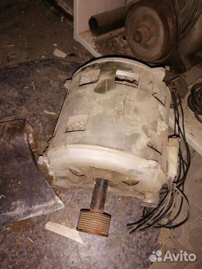 Электродвигатель от стиральной машины