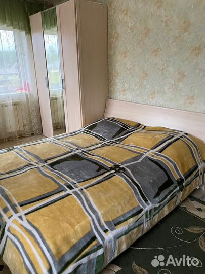 Продам двухспальную кровать