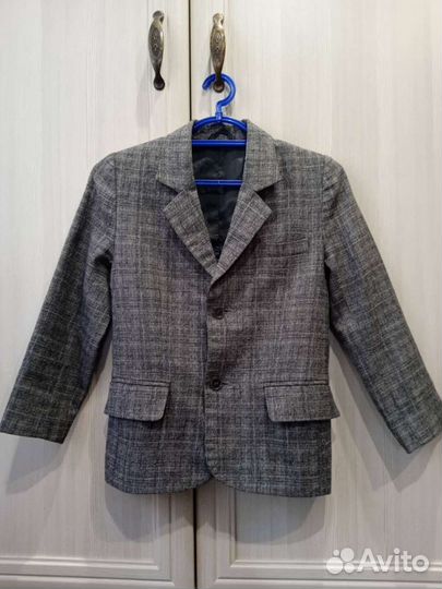 Школьный костюм