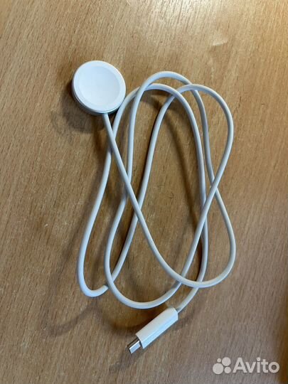 Оригинальное зарядное устройство для Apple Watch