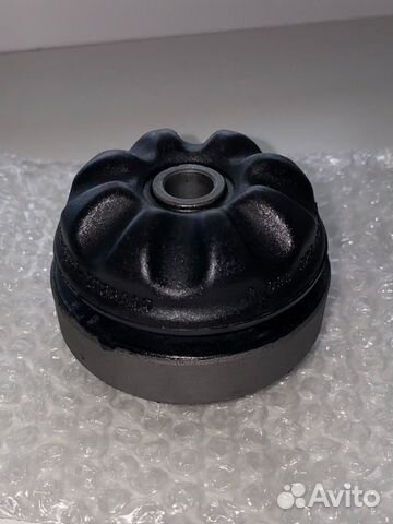 Новый сайлентблок пневмостойки Mercedes W222