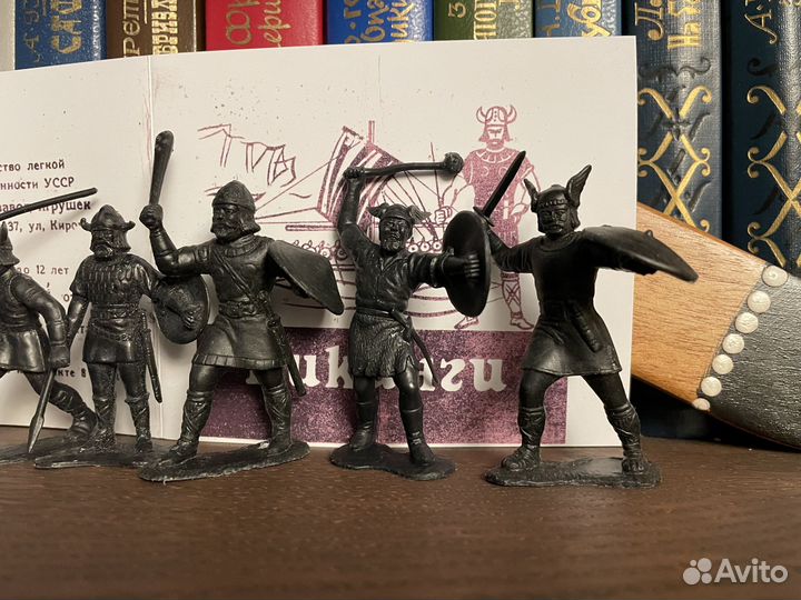 Солдатики СССР дзи