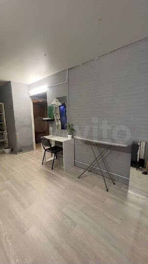 2-к. квартира, 57 м², 1/4 эт.