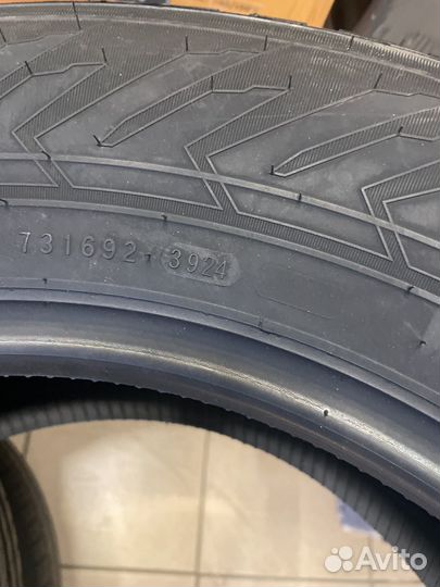 Ikon Tyres Nordman 8 SUV 235/65 R18 110T