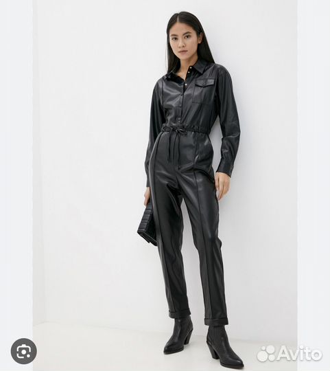Комбинезон (эко кожа) новый