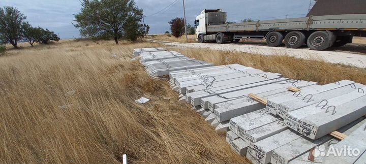 Фундамент на ж/б сваях