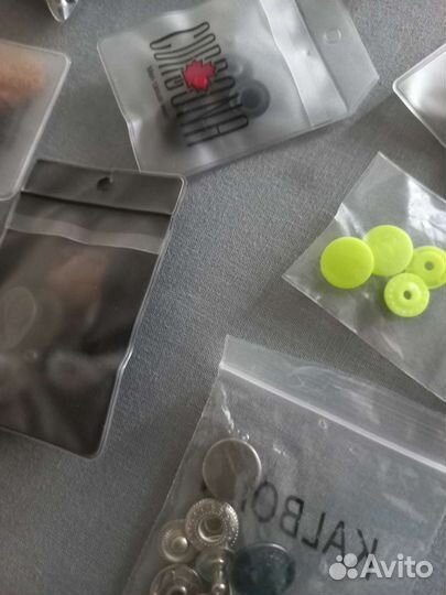 Комплекты (наборы) клёпок (кнопок) новые