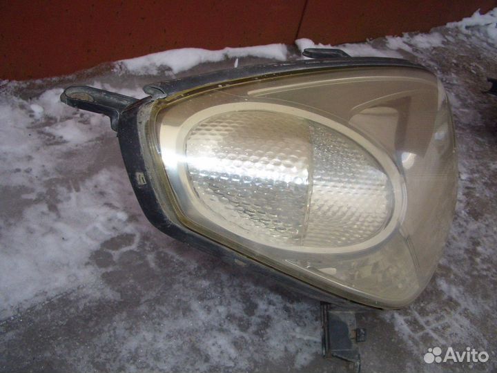 Фара правая Тойота Раф 4 с03-05г