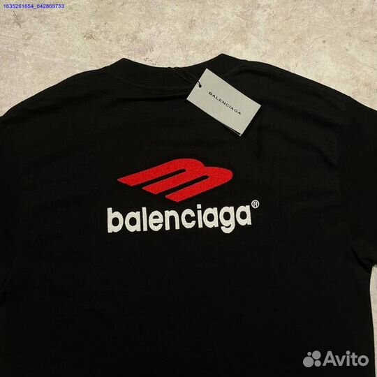 Футболка Balenciaga