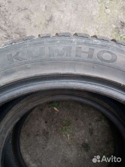 Kumho 722 215/50 R17 98