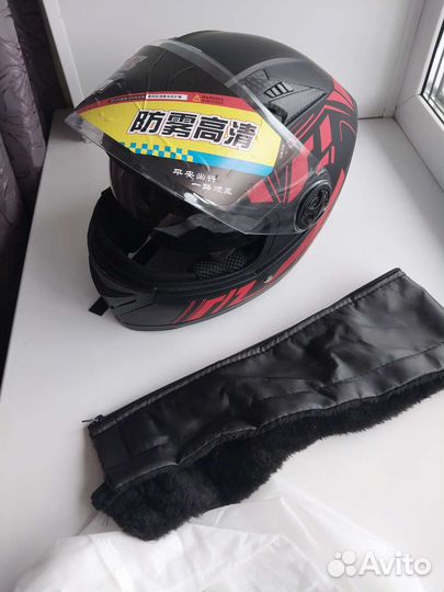 Мотоциклетный шлем