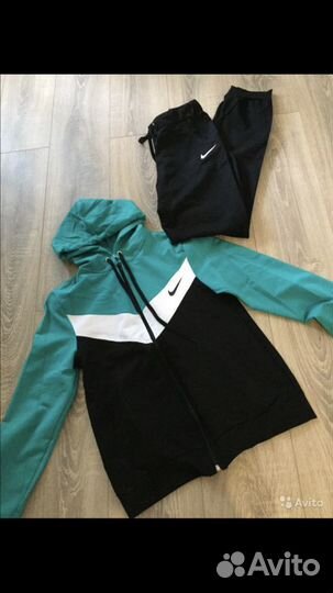 Спортивная кофта