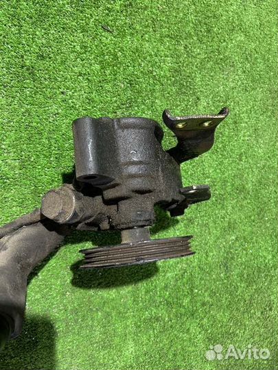 Насос гур Toyota Caldina ST215 3S-GE 1995-2002