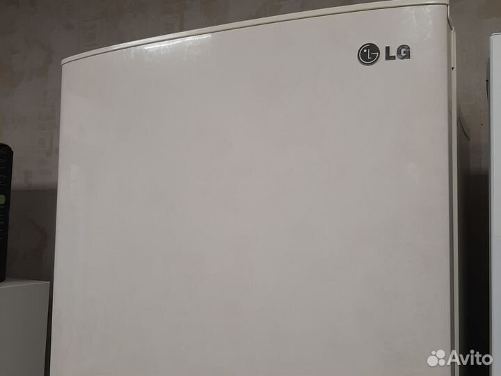 Холодильник LG No Frost 190sm