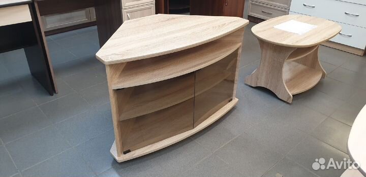 Тумба под телевизор Т-4 угловая