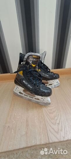 Профессиональные хоккейные коньки bauer 3s pro