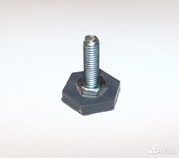 Ножка для ст.машины Whirlpool 481250018099