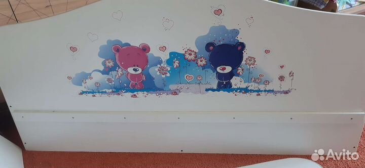 Детская кроватка