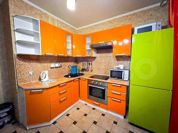 1-к. квартира, 40 м², 8/17 эт.