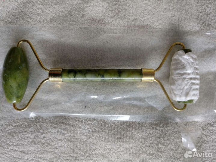 Массажёр для лица 