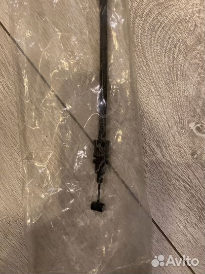 Тросик открытия двери Dodge Challenger 68359597 AC