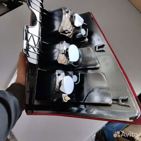 Suzuki grand Vitara фонарь задний правый