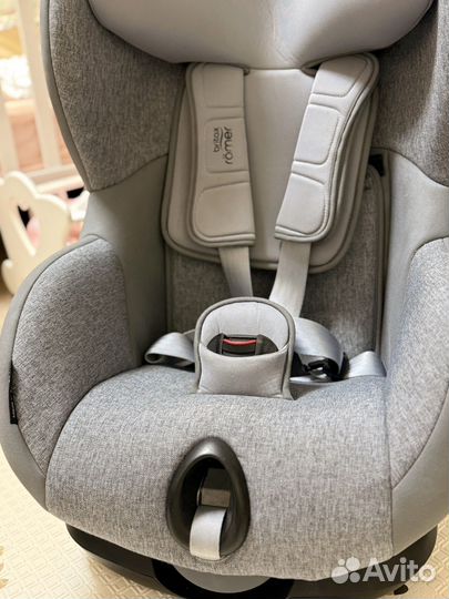 Детское автокресло britax romer trifixs