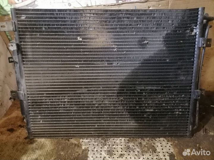 Радиатор кондиционера Land Rover Range Rover Sport