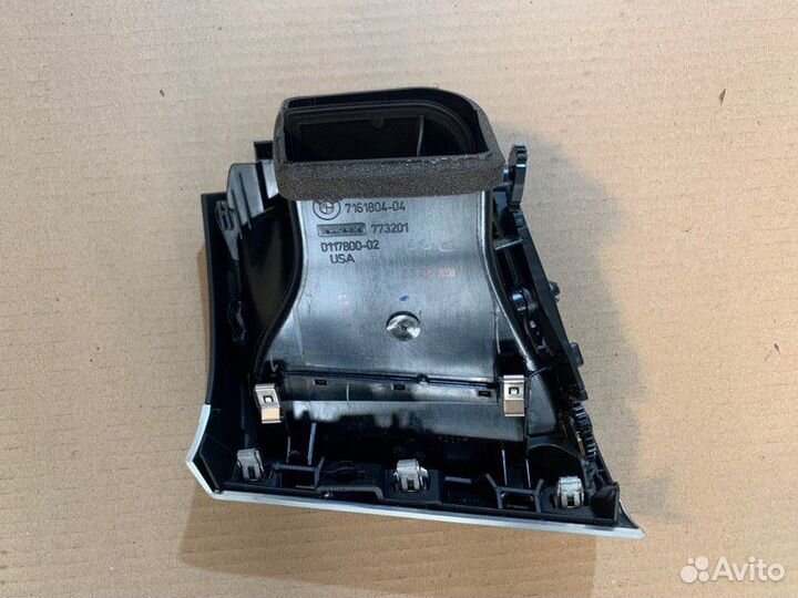 Дефлектор передний правый Bmw X5 E70 N52K 2008