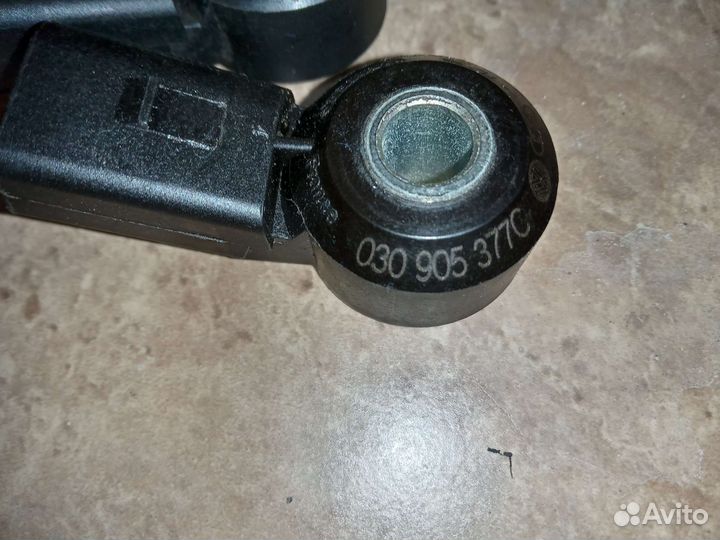 Датчик детонации 1.4 TSI Ауди Фольксваген Шкода