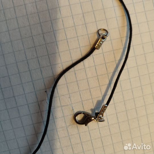Шнурочки на шею для кулона с метал замком. 42 см