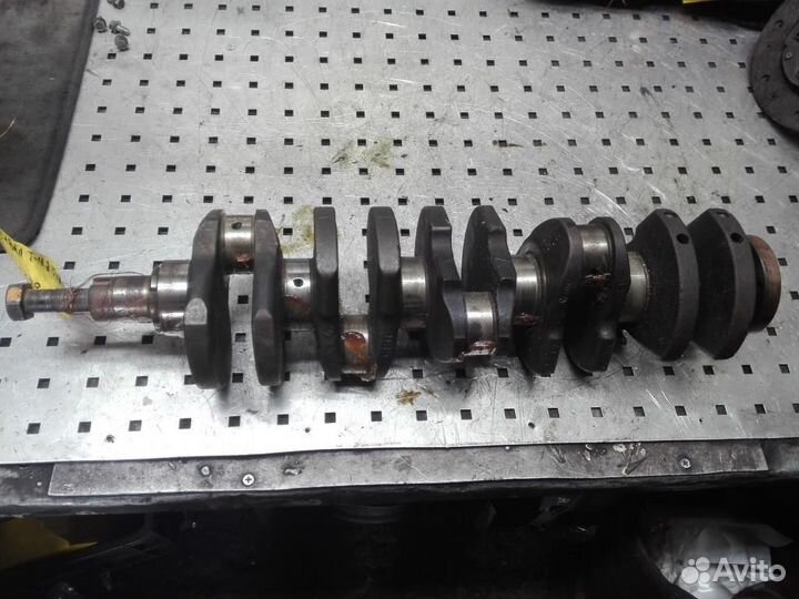 Коленвал Volkswagen Caravelle/Multivan/Transporter