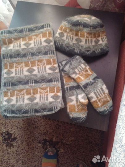 Комплект шапка,шарф,варежки. Исландия